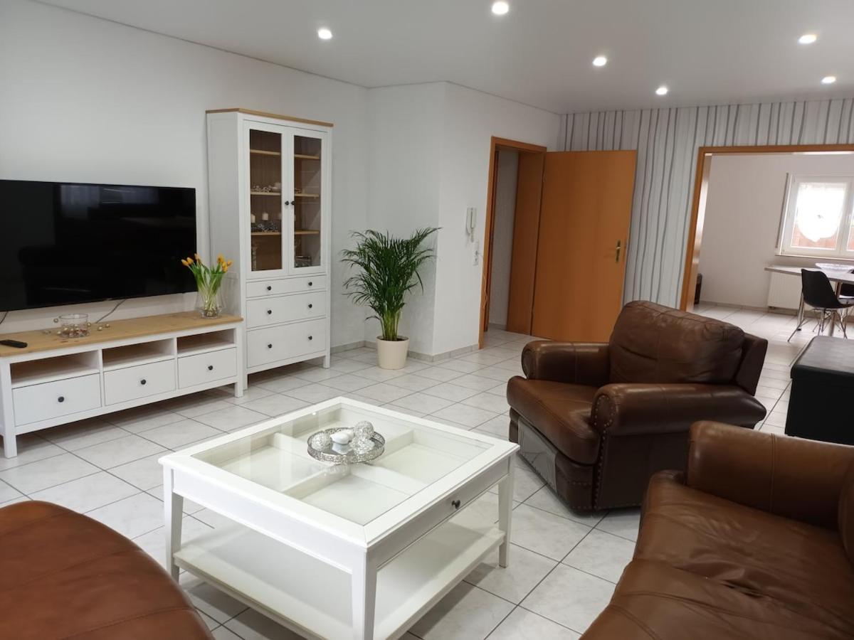 Quickstay Apartments - Ferienwohnung In Miesau Bruchmühlbach-Miesau Exteriör bild